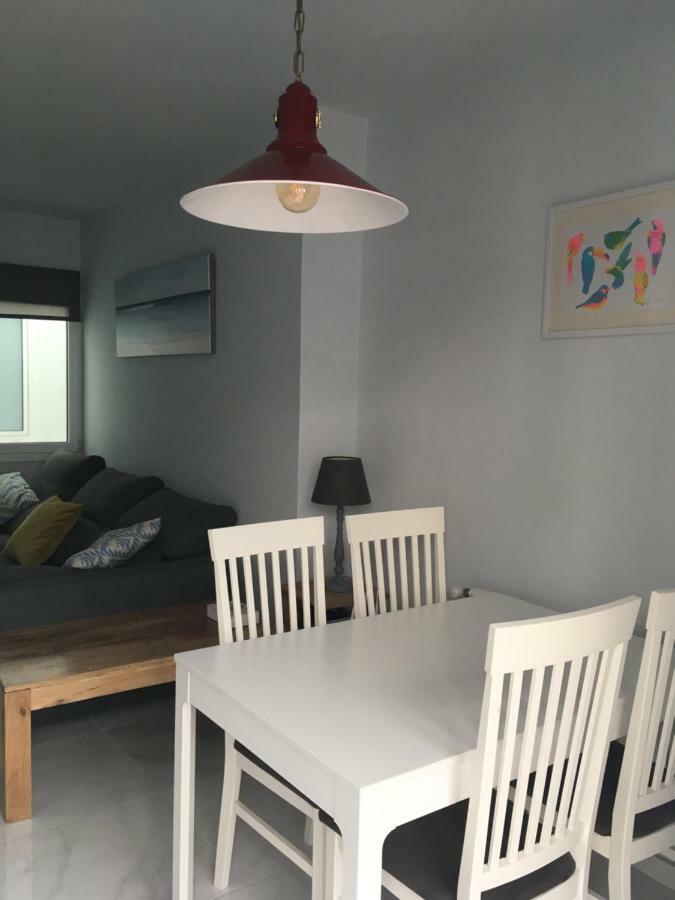 2 Bedroom Apartment In The Old Town, Close To The Beach L' Escala Extérieur photo